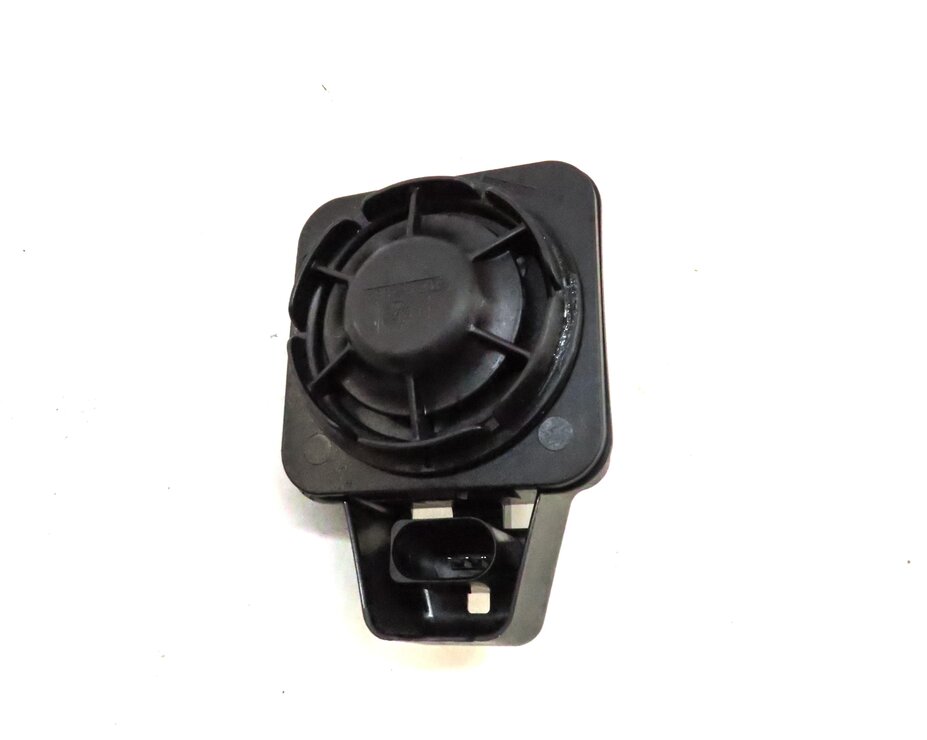 Thumbnail 2: 2015 AUDI A3 (8V) EMERGENCY ANTI THEFT ALARM SIREN HORN SPEAKER