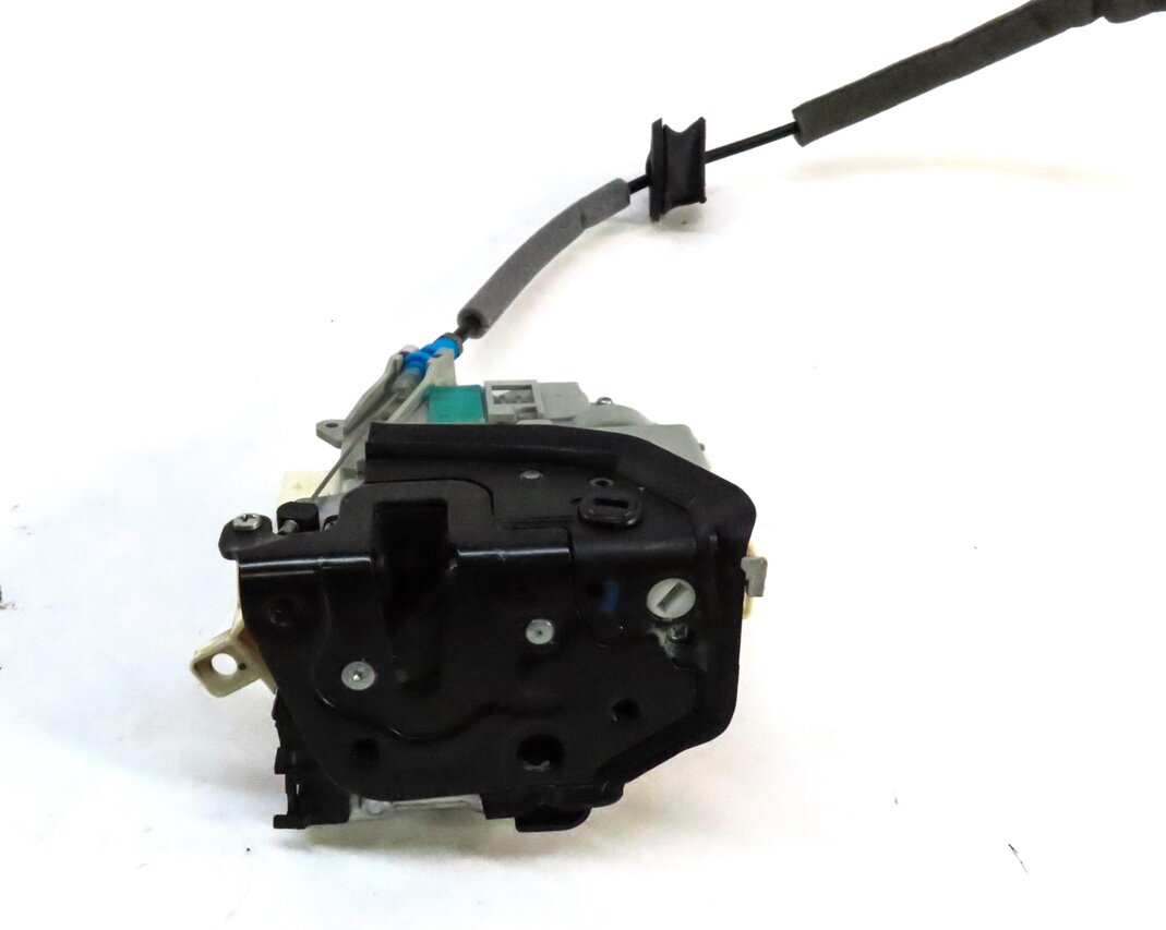 Thumbnail 5: 10-18 AUDI A3 A4 A8 Q3 Q5 S3 S4 SQ5 S8 (B8 D4 4H 8K 8R 8V) RIGHT REAR DOOR LATCH