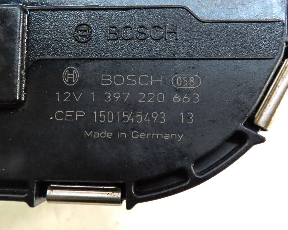 Thumbnail 5: 2015-2018 AUDI A3 S3 RS3 (8V) SEDAN / CONVERTIBLE - FRONT WINDSHIELD WIPER MOTOR