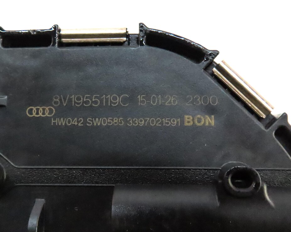 Thumbnail 6: 2015-2018 AUDI A3 S3 RS3 (8V) SEDAN / CONVERTIBLE - FRONT WINDSHIELD WIPER MOTOR