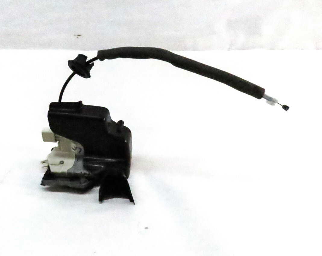 Thumbnail 2: 15-21 AUDI A3 S3 A4 Q5 TT (8V B9 MK3 FY) LEFT FRONT DRIVER DOOR LOCK LATCH