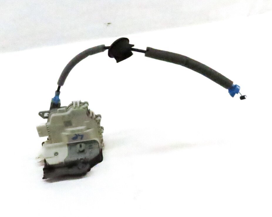 10-20 VW PORSCHE AUDI A3 A4 A8 S3 S4 Q5 MACAN PANAMERA - LEFT REAR DOOR LATCH