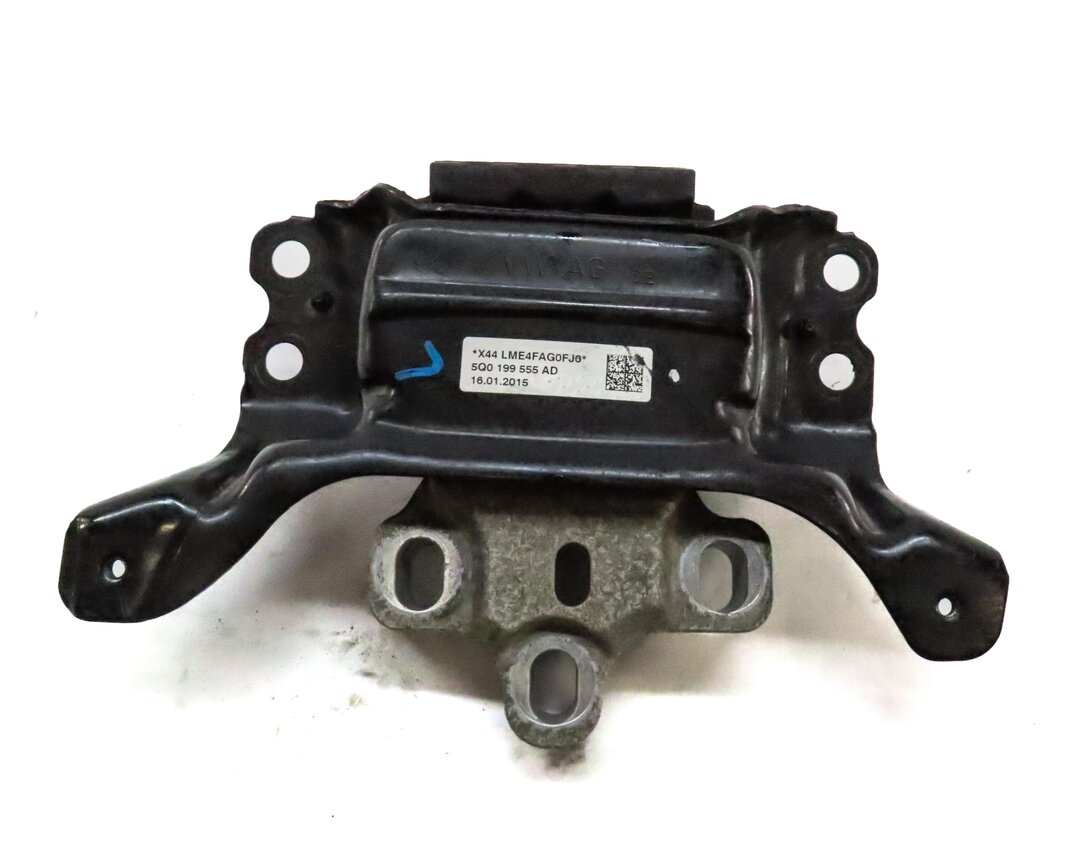 Thumbnail 2: 2015 AUDI A3 (8V) 2.0L CNTC TURBO ENGINE LEFT MOTOR MOUNT BRACKET