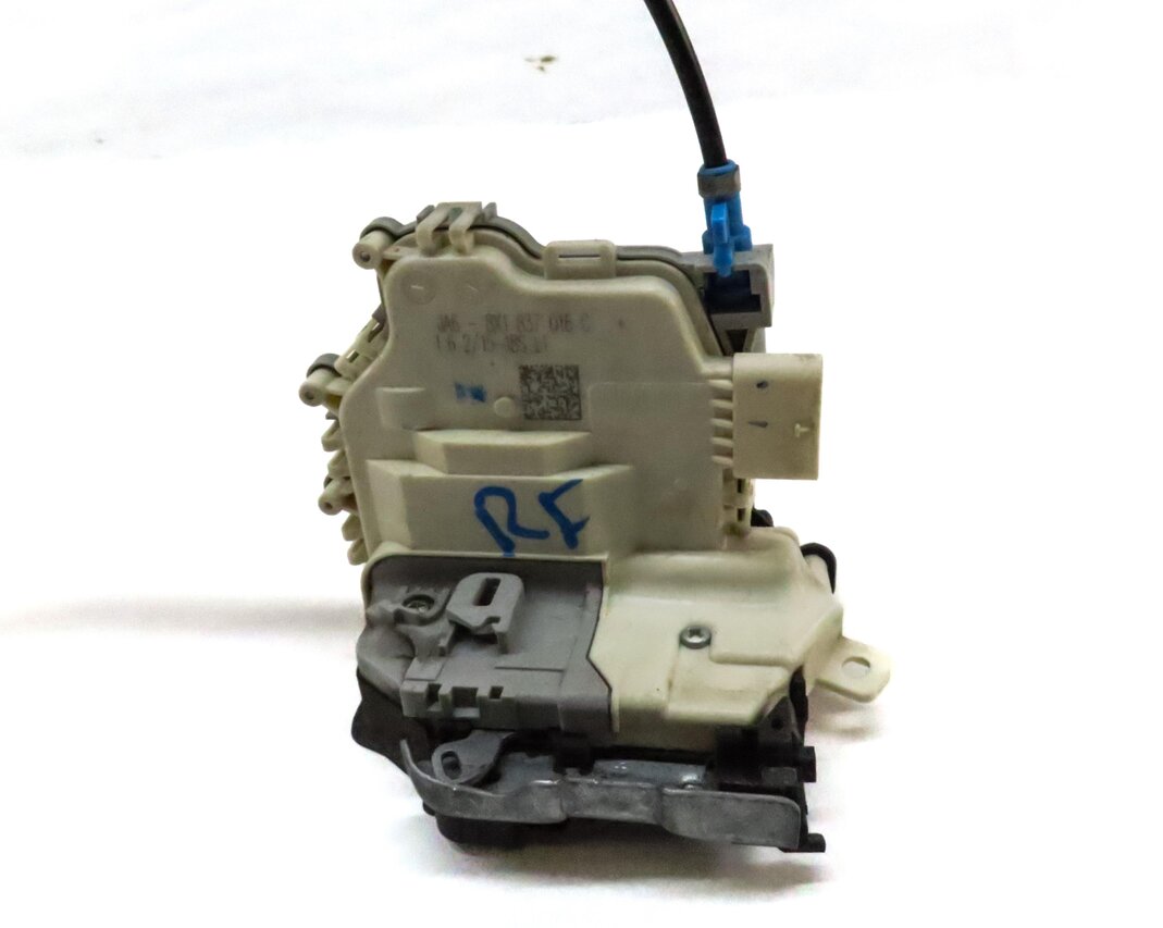 Thumbnail 3: 15-21 AUDI A3 S3 A4 Q5 TT (8V B9 MK3 FY) RIGHT FRONT PASSENGER DOOR LOCK LATCH