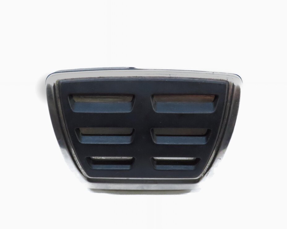 Thumbnail 6: 2015 AUDI A3 (8V) BRAKE PEDAL GAS PEDAL DEAD PEDAL TRIM COVER SET