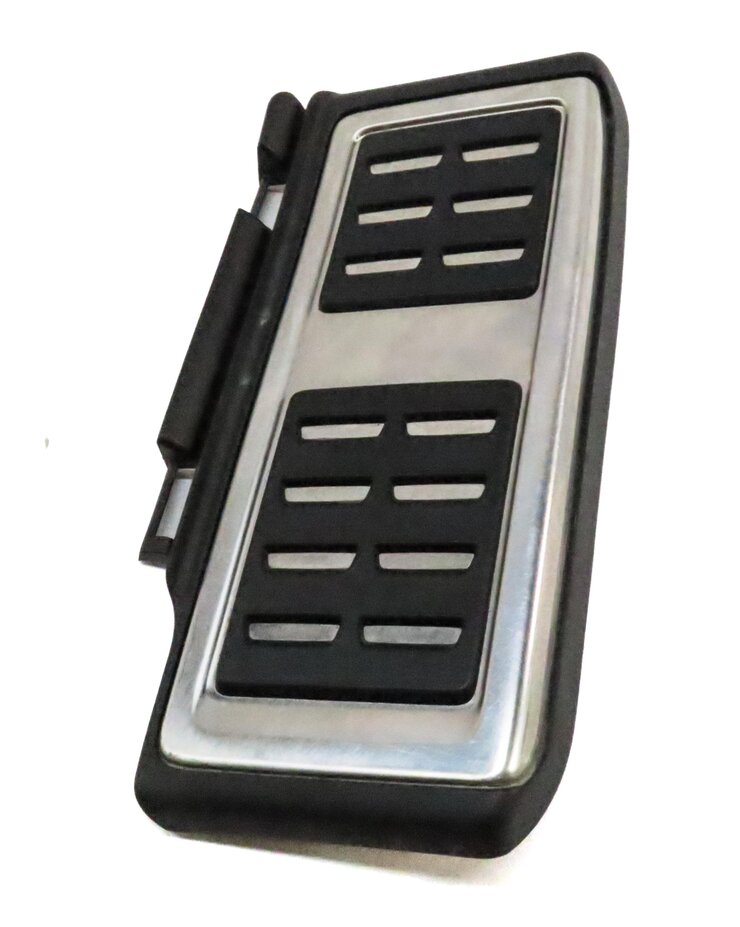 Thumbnail 8: 2015 AUDI A3 (8V) BRAKE PEDAL GAS PEDAL DEAD PEDAL TRIM COVER SET