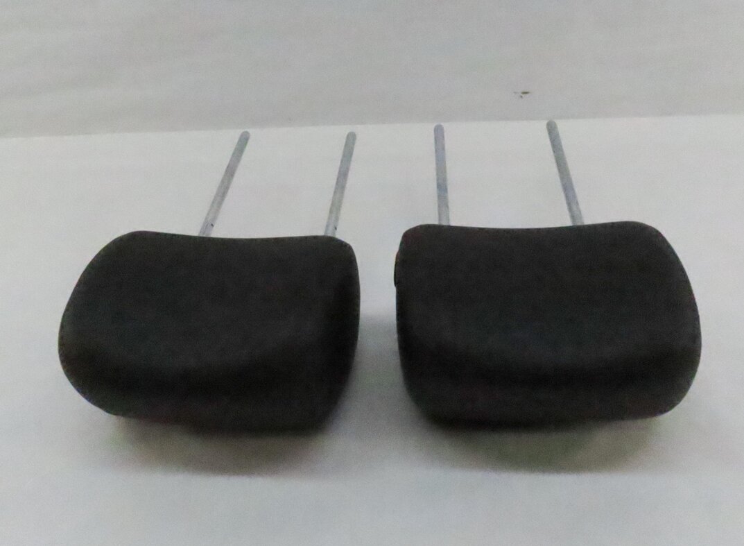 Thumbnail 3: 2015-2020 AUDI A3 S3 (8V) FRONT LEFT & RIGHT SEAT HEADREST SET-2 (BLACK)