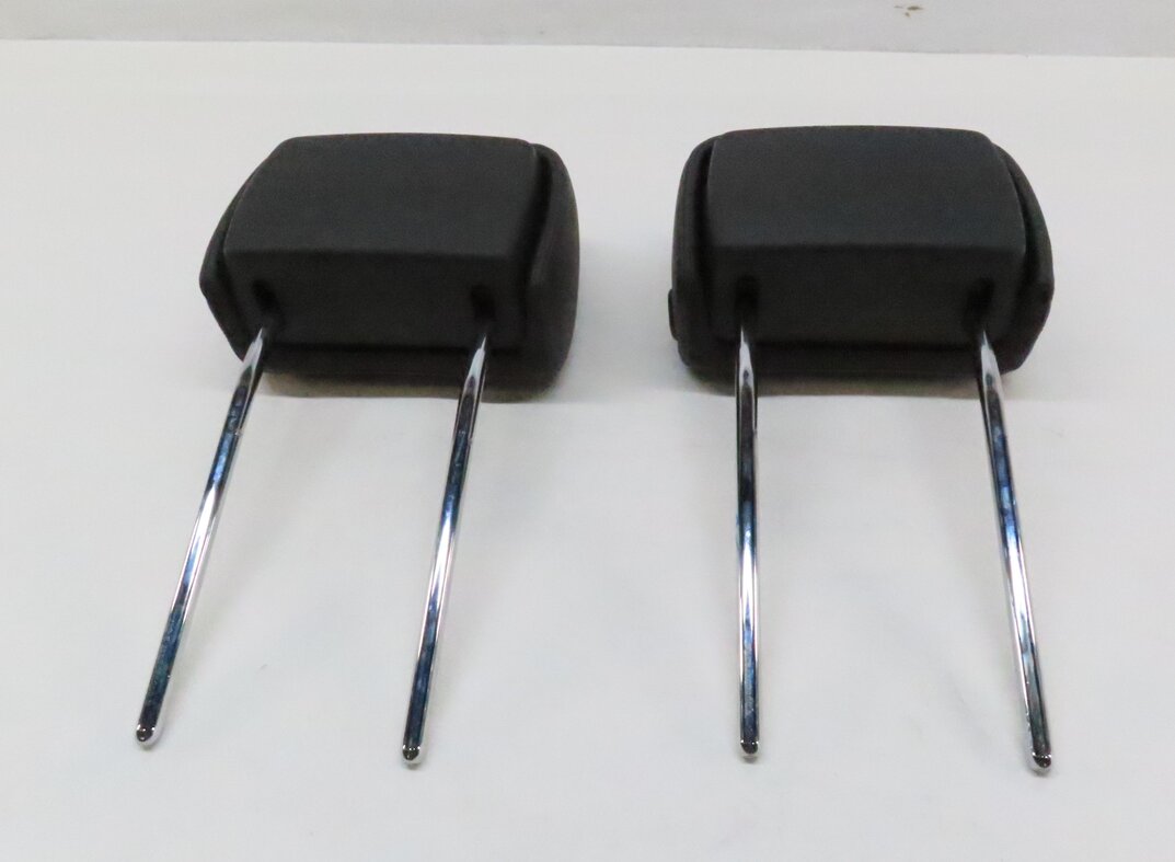Thumbnail 5: 2015-2020 AUDI A3 S3 (8V) FRONT LEFT & RIGHT SEAT HEADREST SET-2 (BLACK)