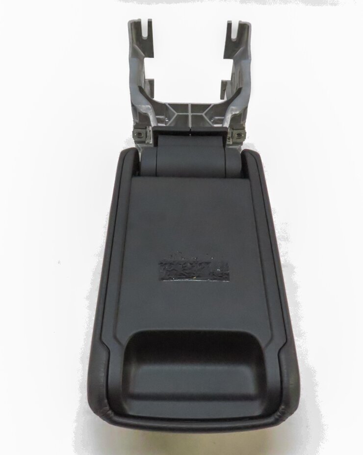 Thumbnail 4: 2015-2019 AUDI A3 S3 RS3 (8V 8VF) FRONT CENTER CONSOLE ARMREST LID (BLACK)