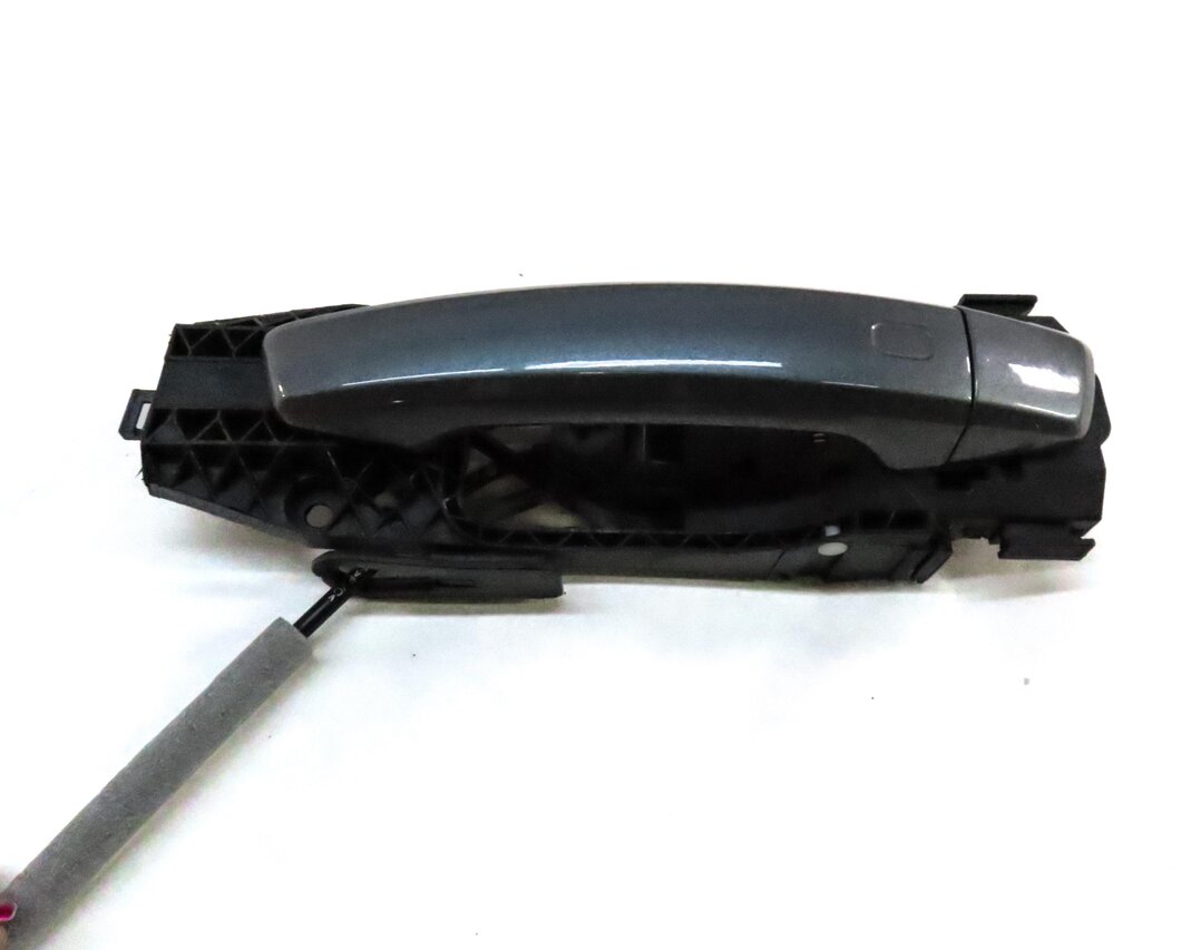 Thumbnail 3: 15-19 AUDI A3 S3 RS3 TT (8V MK3) LEFT FRONT DRIVER EXTERIOR DOOR HANDLE (GRAY)
