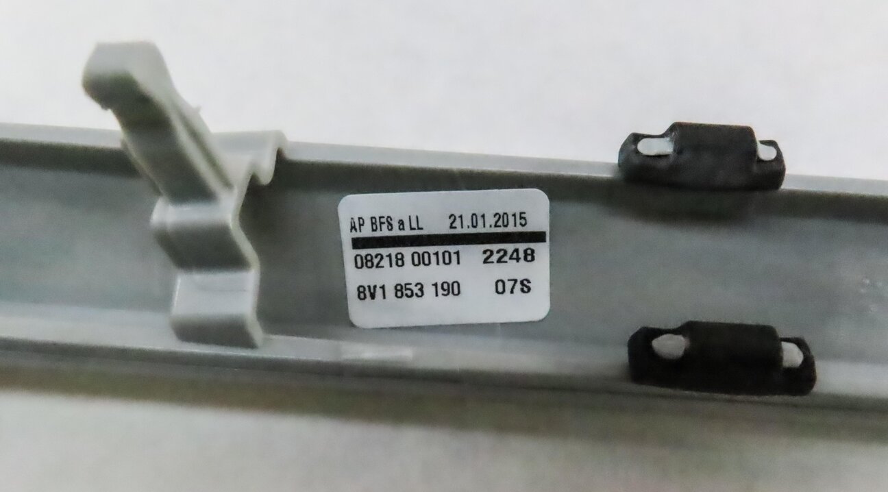 Thumbnail 18: 2015 AUDI A3 (8V) DASH & DOOR INTERIOR TRIM PANEL SET (MICROMETALLIC SILVER)