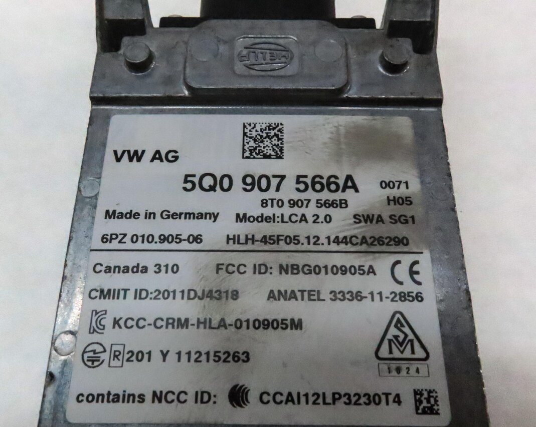 Thumbnail 5: 2015-2016 AUDI A3 S3 (8V) BLIND SPOT RADAR SENSOR MODULE (MASTER)