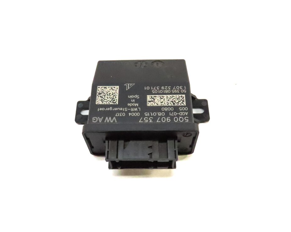 Thumbnail 2: 2015 AUDI A3 (8V) HEADLIGHT RANGE CONTROL MODULE