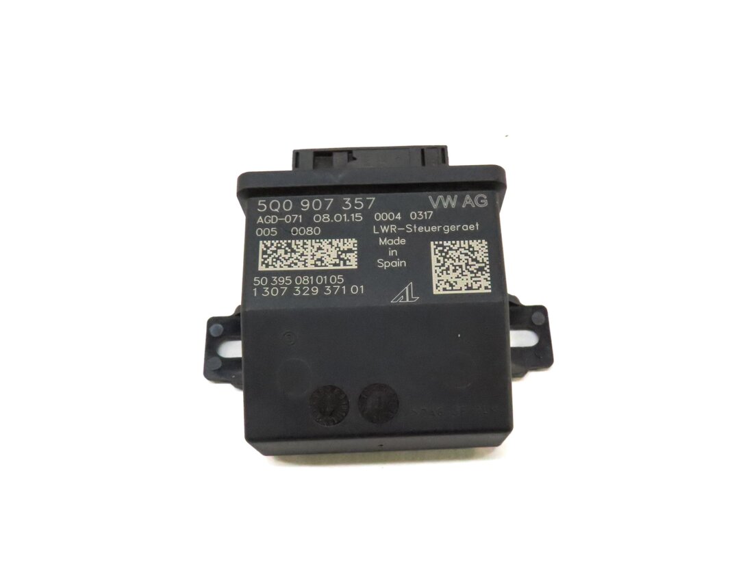 Thumbnail 3: 2015 AUDI A3 (8V) HEADLIGHT RANGE CONTROL MODULE