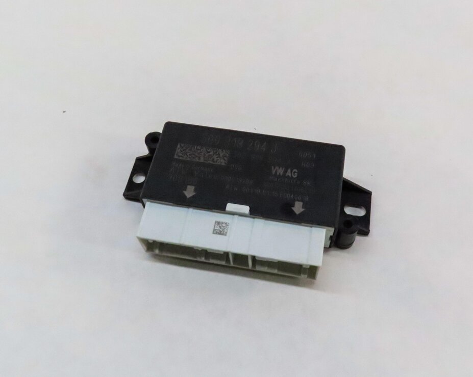 2015-2016 AUDI A3 S3 TT (8V MK3) PDC PARK DISTANCE SENSOR CONTROL MODULE