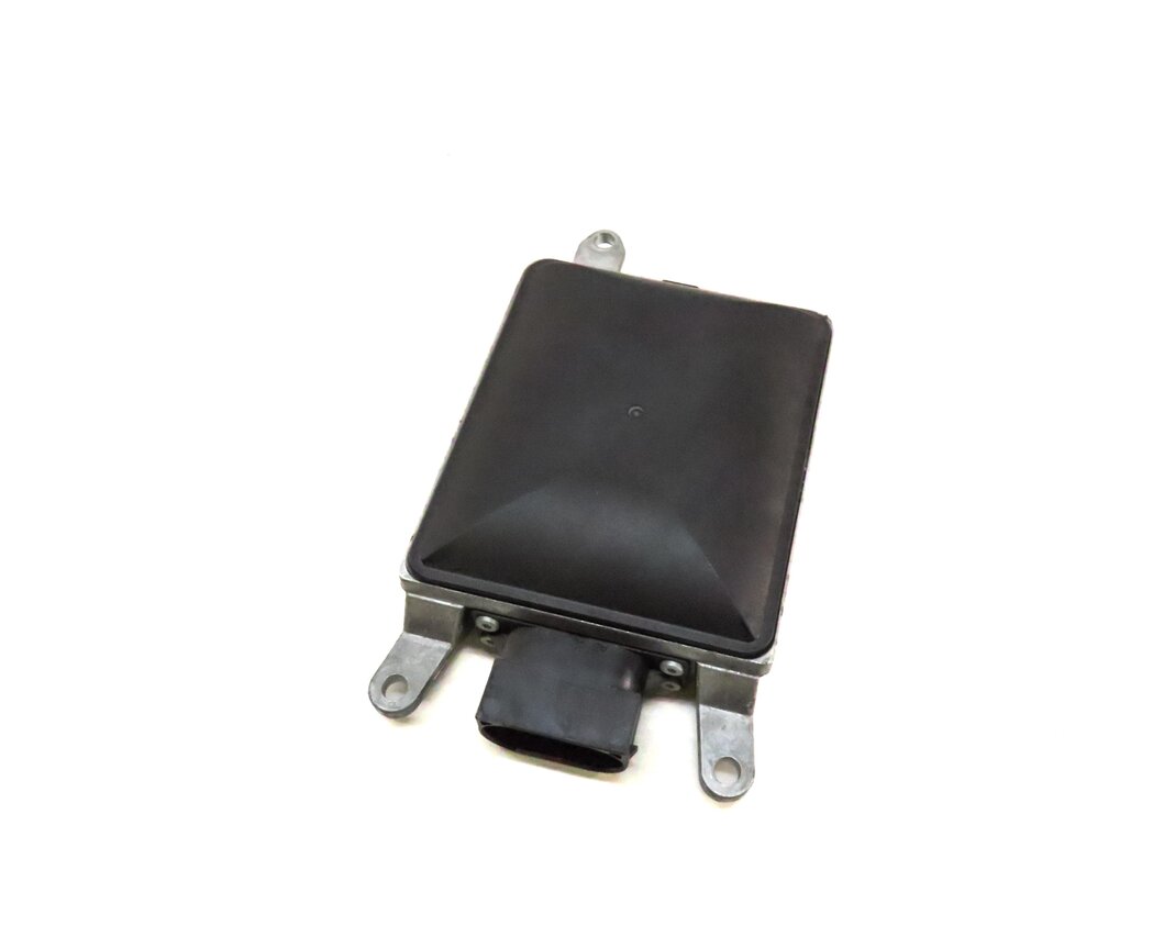 2015-2016 AUDI A3 S3 (8V) BLIND SPOT RADAR SENSOR MODULE (SLAVE)