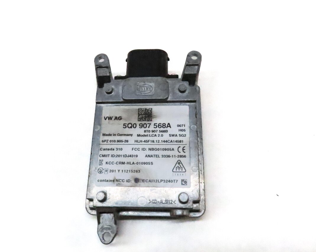 Thumbnail 4: 2015-2016 AUDI A3 S3 (8V) BLIND SPOT RADAR SENSOR MODULE (SLAVE)
