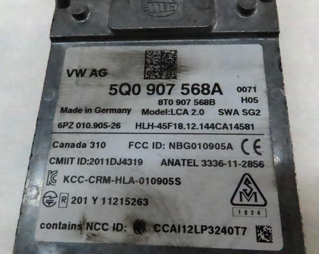 Thumbnail 5: 2015-2016 AUDI A3 S3 (8V) BLIND SPOT RADAR SENSOR MODULE (SLAVE)