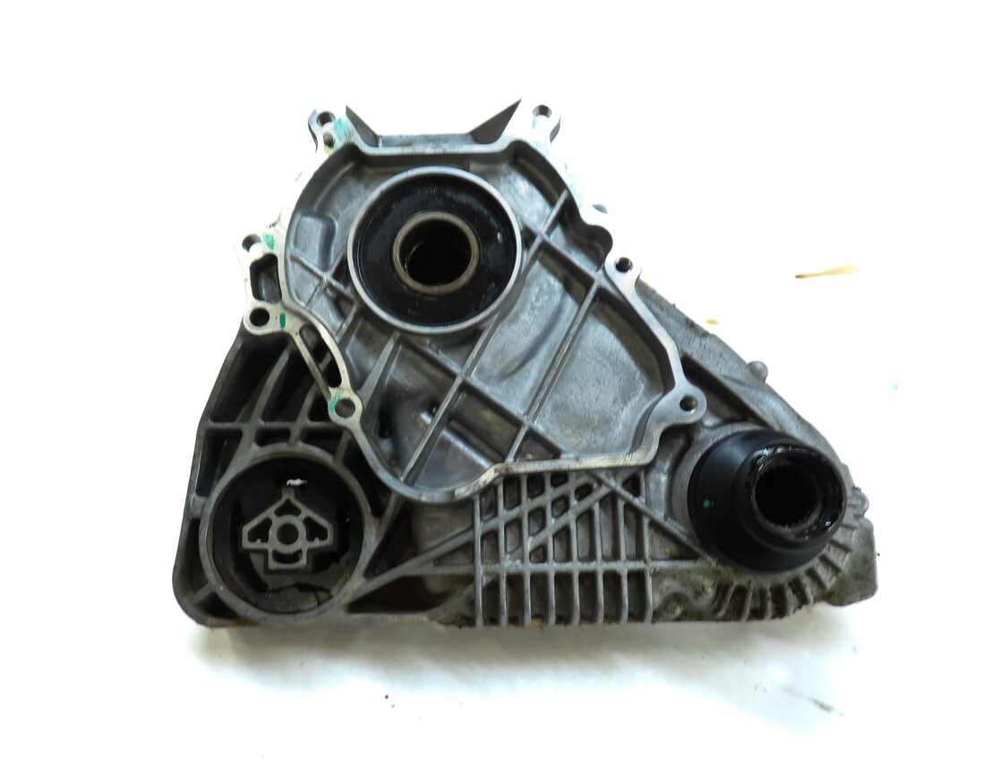 Thumbnail 4: 12-18 BMW X3 X4 X5 X6 (F15 F16 F25 F26) 2.0L / 3.0D / 3.0L FRONT TRANSFER CASE