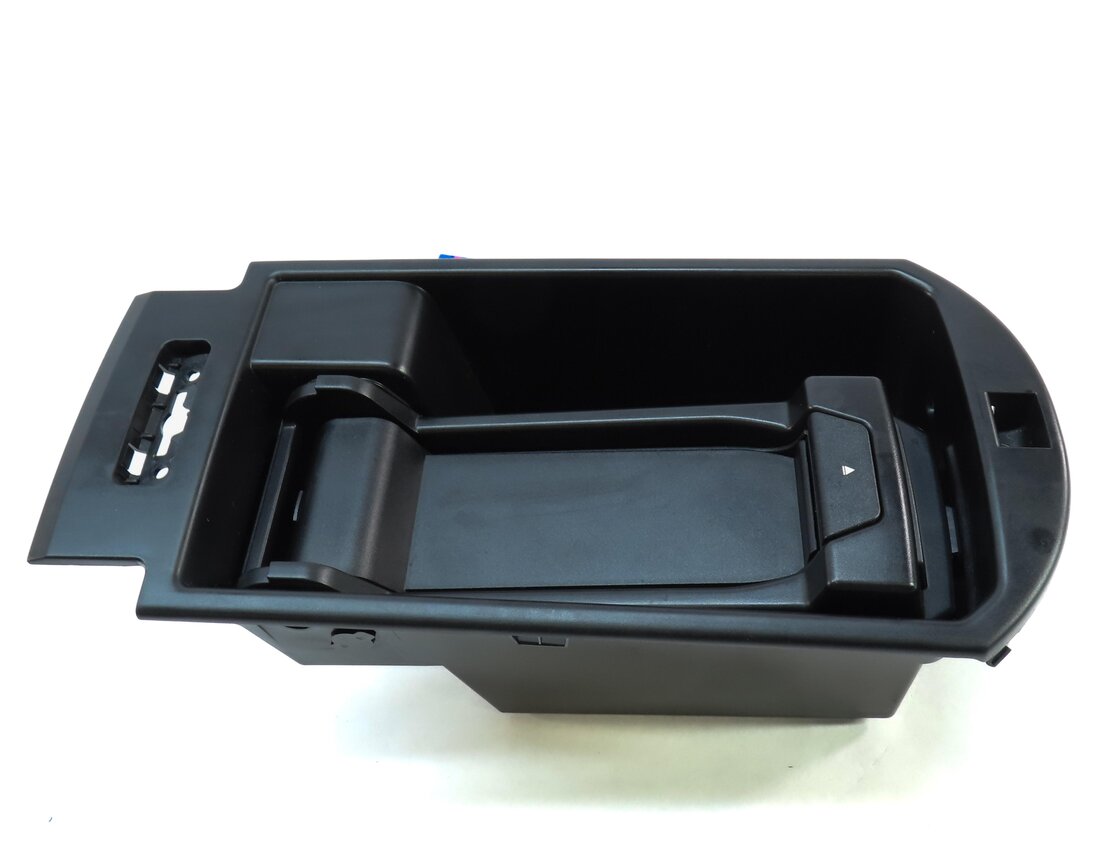 Thumbnail 2: 2014 BMW X3 (F25) FRONT CENTER CONSOLE STORAGE BIN w/ PHONE CRADLE 9184500