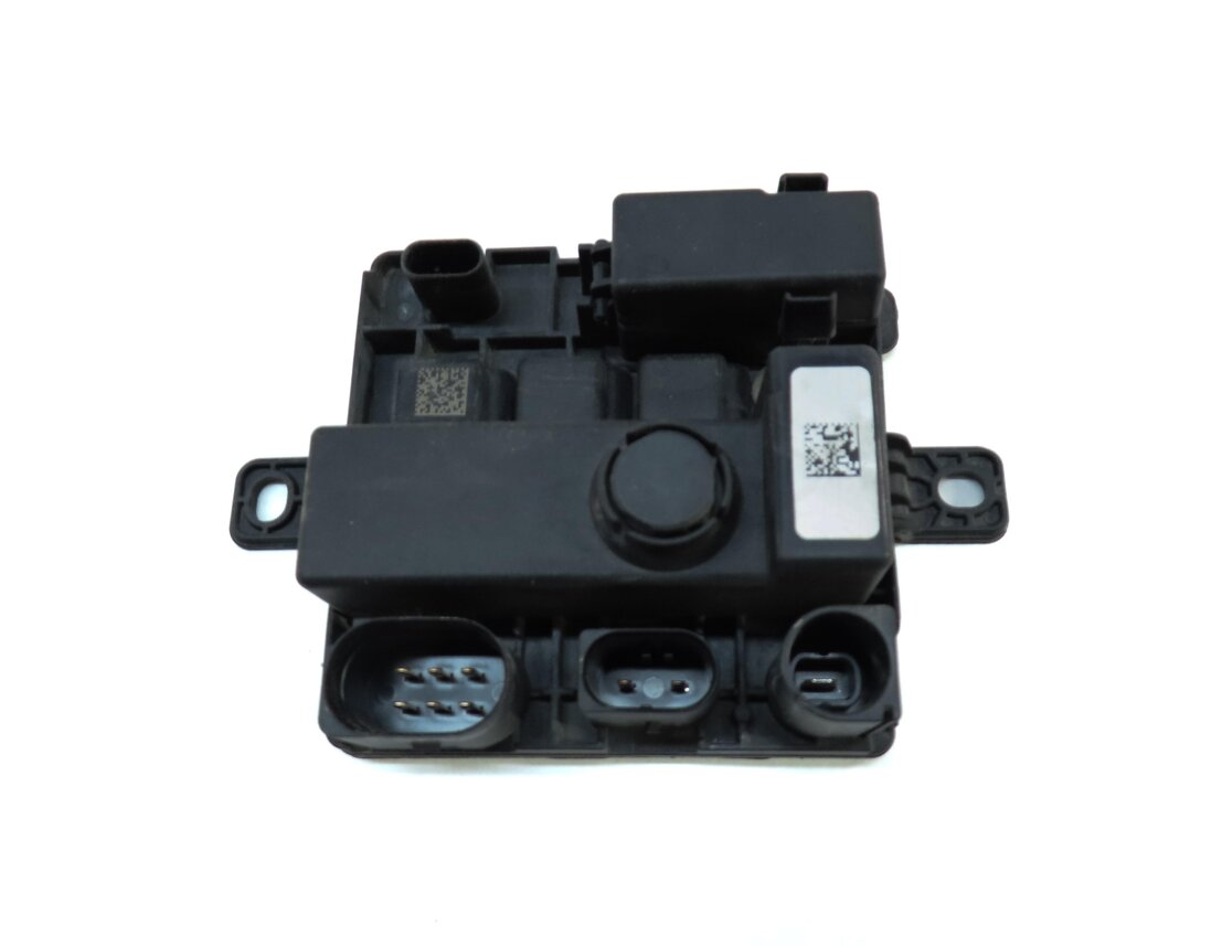 Thumbnail 3: 2014 BMW X3 (F25) INTEGRATED POWER SUPPLY CONTROL MODULE 12637591534