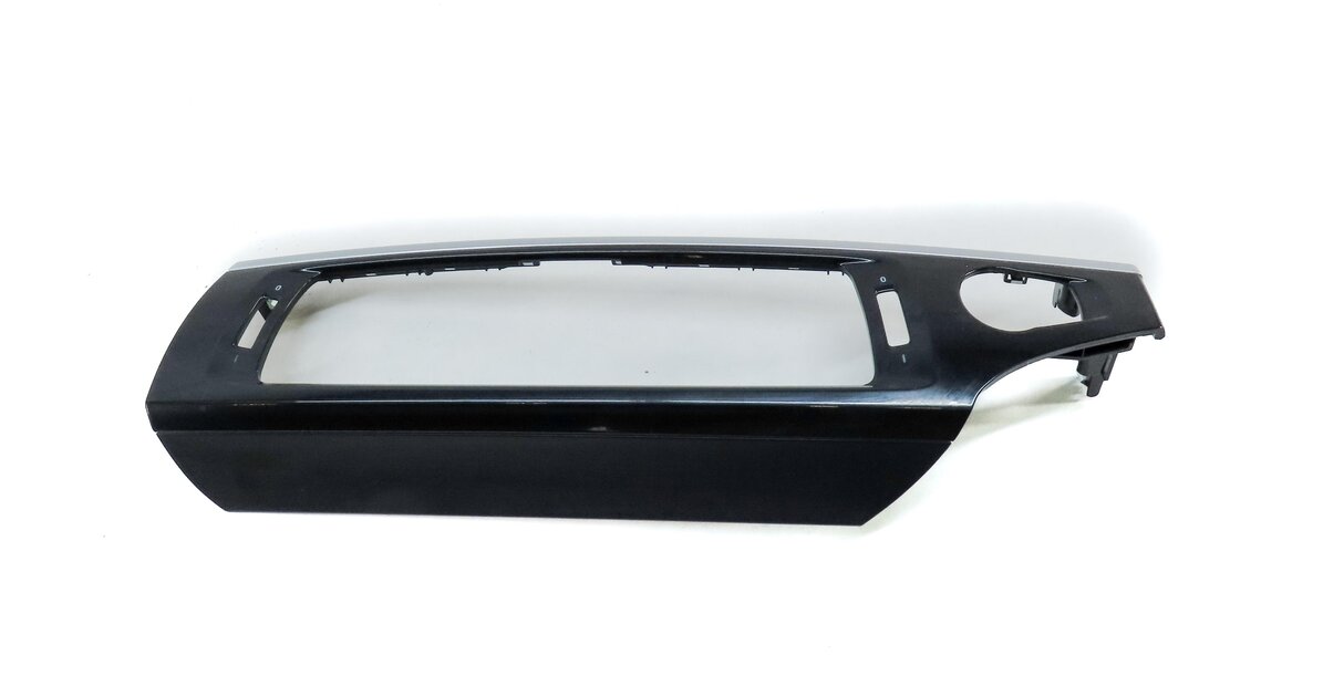 Thumbnail 3: 2014 BMW X3 (F25) FRONT CENTER DASH DASHBOARD TRIM PANEL (BLACK & SILVER)