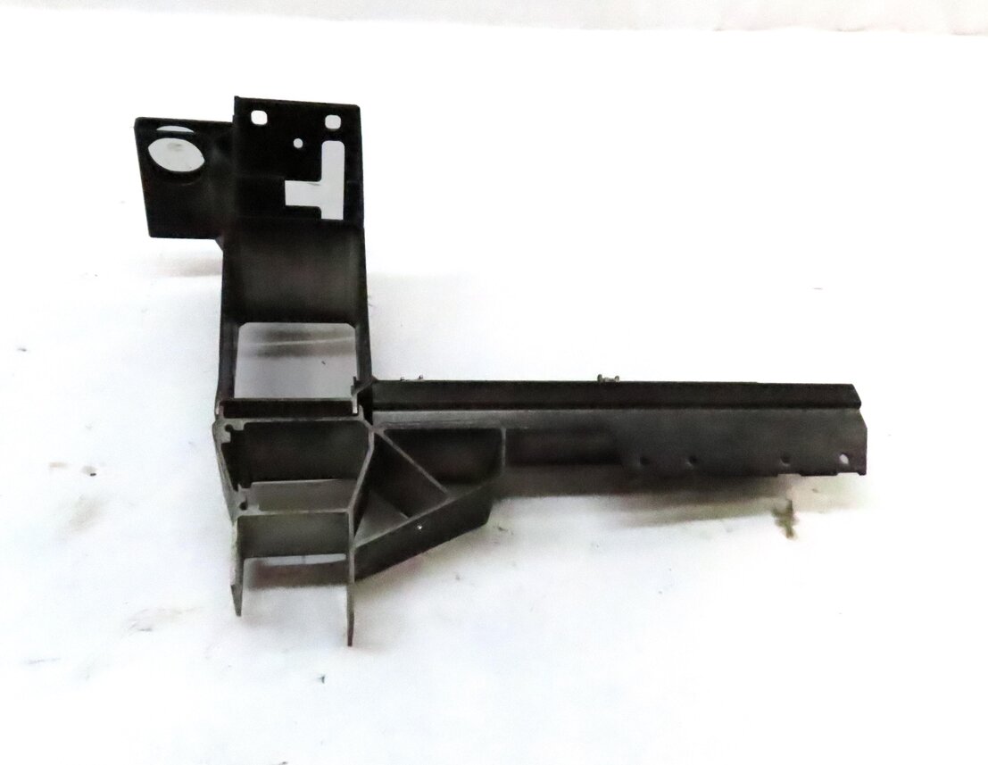 Thumbnail 2: 2014 BMW X3 (F25) FRONT RIGHT PASSENGER HEADLIGHT HEAD LIGHT MOUNT BRACKET