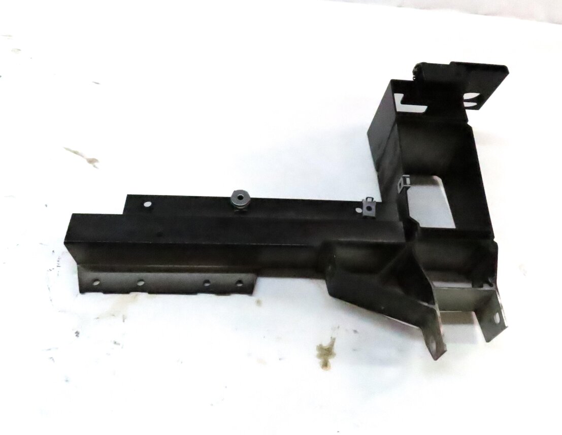 Thumbnail 4: 2014 BMW X3 (F25) FRONT RIGHT PASSENGER HEADLIGHT HEAD LIGHT MOUNT BRACKET