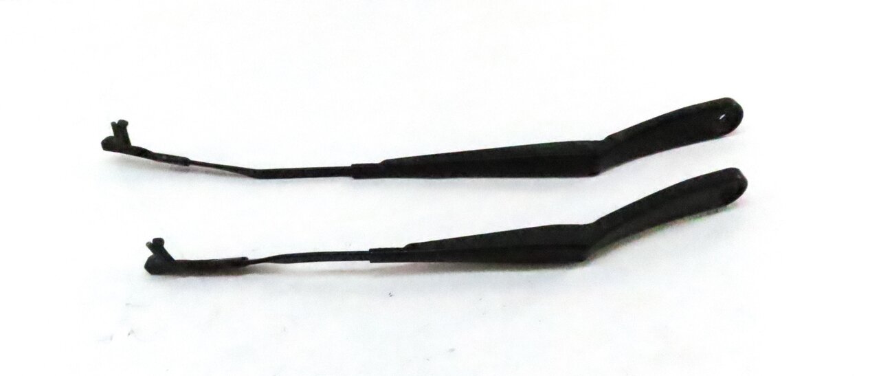 2011-2019 BMW X3 X4 (F25 F26) FRONT LEFT & RIGHT WINDSHIELD WIPER ARM SET