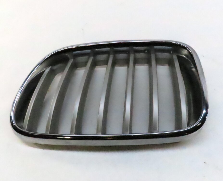 Thumbnail 2: 2013-2017 BMW X3 (F25) FRONT LEFT KIDNEY GRILLE HOOD VENT TRIM (CHROME SILVER)