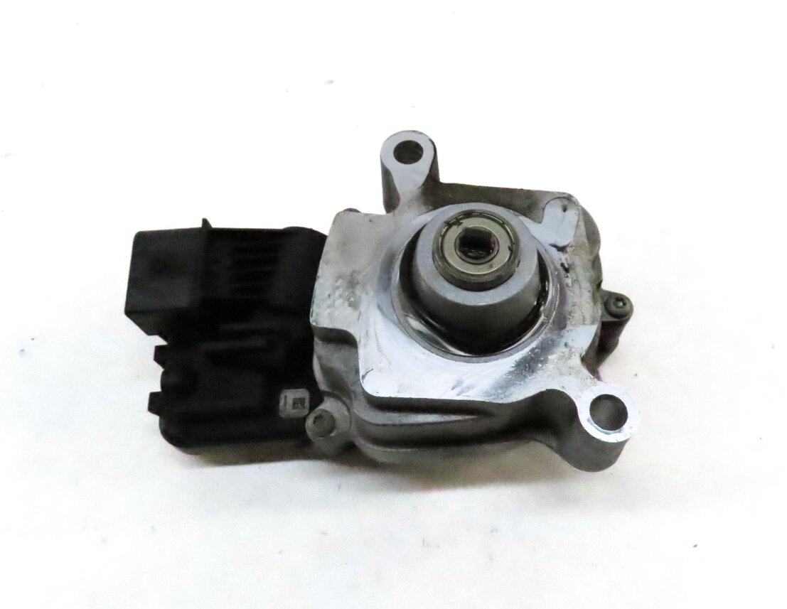 Thumbnail 4: 10-19 BMW 2 3 4 5 6 7 X3 X4 X5 X6 (F10 F15 F16 F22 F30 F32) TRANSFER CASE MOTOR