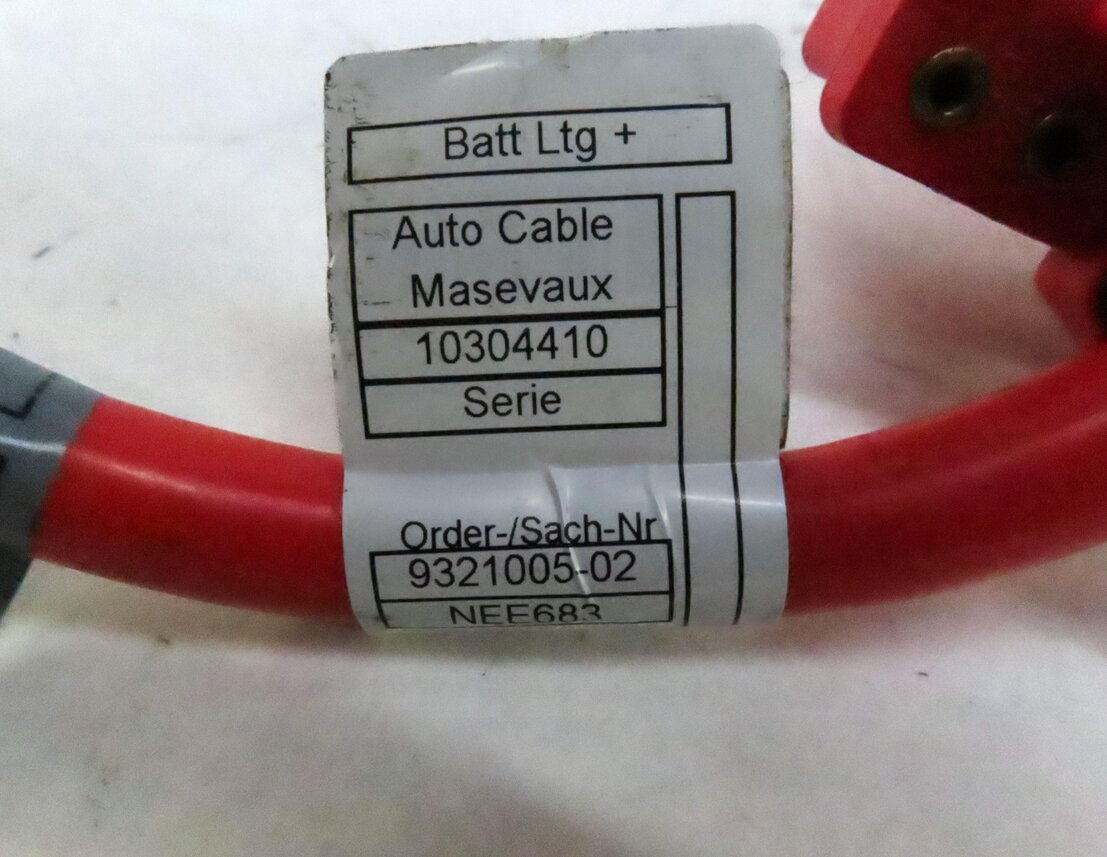 Thumbnail 4: 2014 BMW X3 (F25) POSITIVE BATTERY CABLE w/ BLOWOUT FUSE (RED) 61129321005