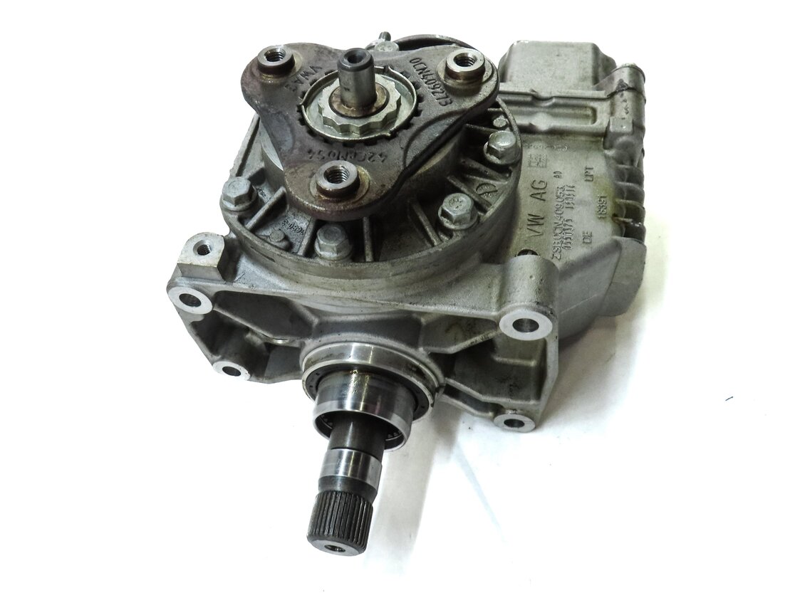Thumbnail 4: 2016-2018 AUDI A3 (8V) QUATTRO AWD - FRONT TRANSFER CASE
