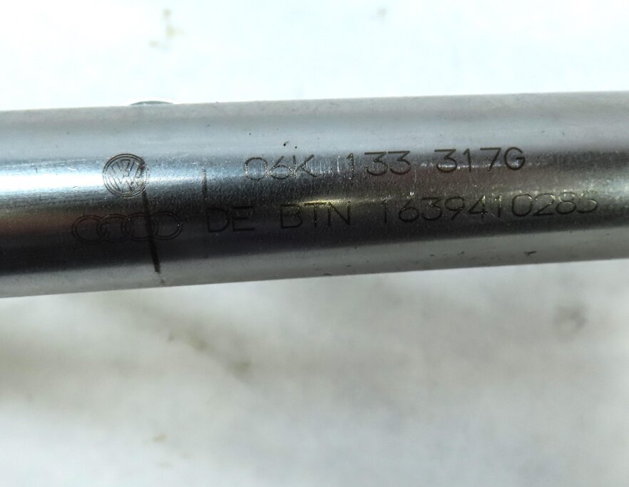Thumbnail 5: 2017 AUDI A3 (8V) 2.0L TURBO CNTC ENGINE GAS FUEL RAIL 06K133317G