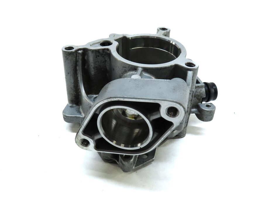 Thumbnail 3: 2015-2017 AUDI A3 S3 (8V) 1.8T / 2.0T TURBO MOTOR ENGINE BRAKE VACUUM PUMP