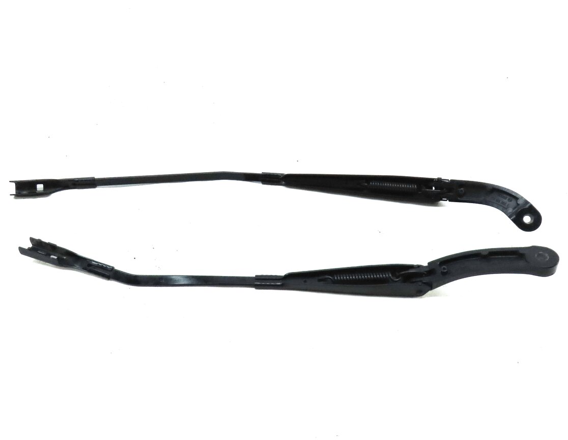 Thumbnail 3: 2015-2020 AUDI A3 S3 RS3 (8V 8Y) FRONT LEFT & RIGHT WINDSHIELD WIPER ARM SET-2