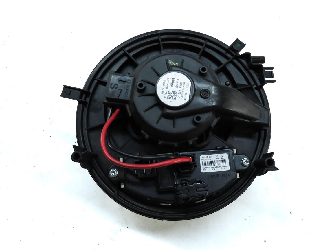 Thumbnail 4: 2015-2018 VW GOLF GTI / AUDI A3 S3 RS3 (8V) FRONT HEATER A/C BLOWER FAN MOTOR