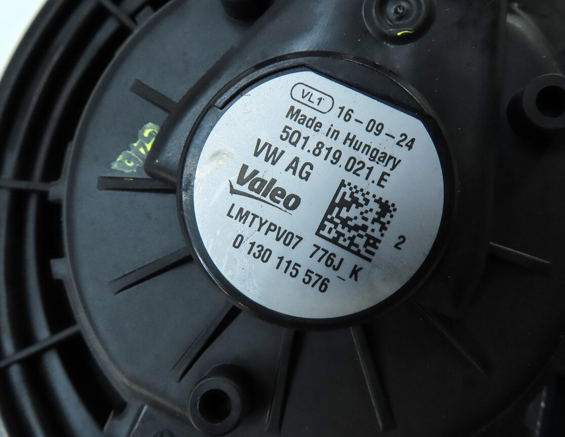 Thumbnail 5: 2015-2018 VW GOLF GTI / AUDI A3 S3 RS3 (8V) FRONT HEATER A/C BLOWER FAN MOTOR