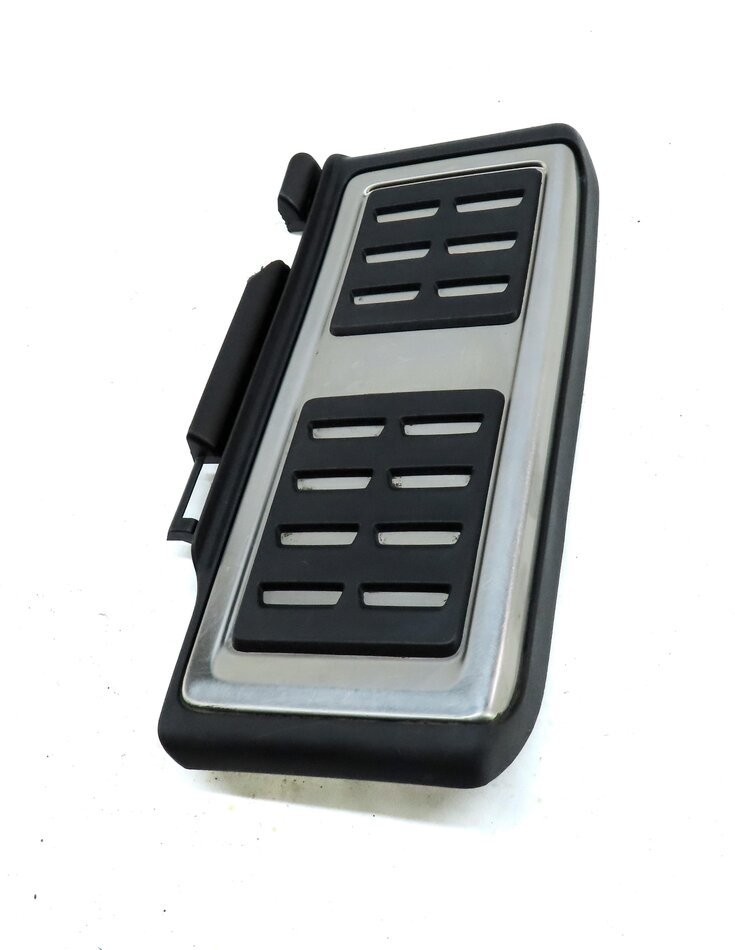 Thumbnail 4: 2017 AUDI A3 (8V) DRIVER FOOT REST BRAKE PEDAL GAS PEDAL COVER TRIM SET 3