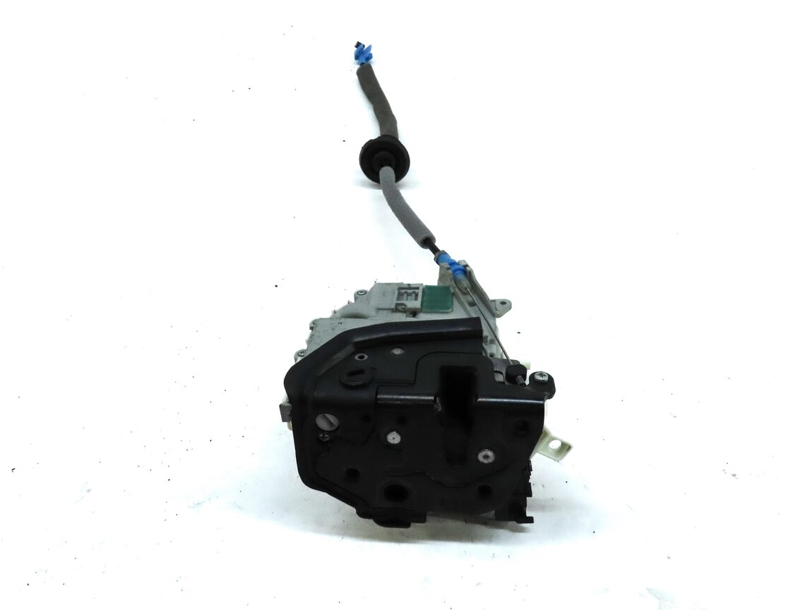 Thumbnail 5: 10-20 VW PORSCHE AUDI A3 A4 A8 S3 S4 Q5 MACAN PANAMERA - LEFT REAR DOOR LATCH
