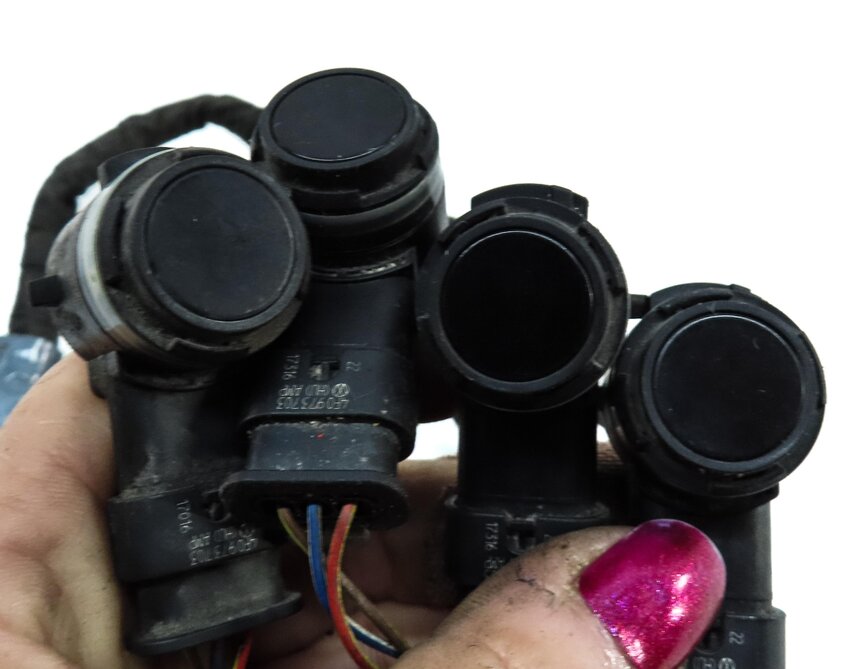 Thumbnail 5: 2017 AUDI A3 (8V) REAR PARK ASSIST PDC SENSOR SET4 (BLACK) w/ WIRE HARNESS