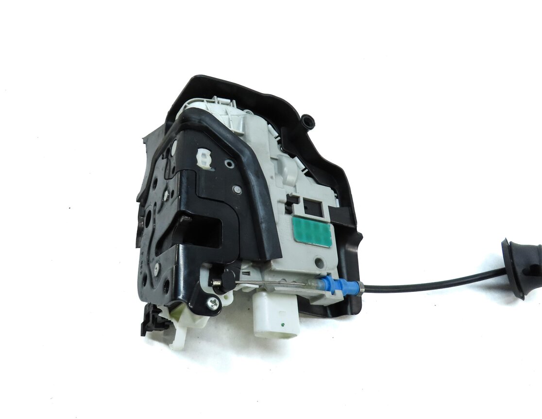 Thumbnail 4: 15-21 AUDI A3 S3 A4 Q5 TT (8V B9 MK3 FY) LEFT FRONT DRIVER DOOR LOCK LATCH