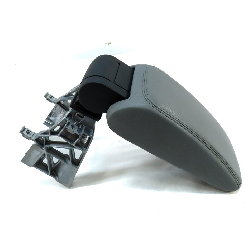 Thumbnail 3: 15-19 AUDI A3 S3 RS3 (8V 8VF) FRONT CENTER CONSOLE ARMREST LID (ROCK GRAY)