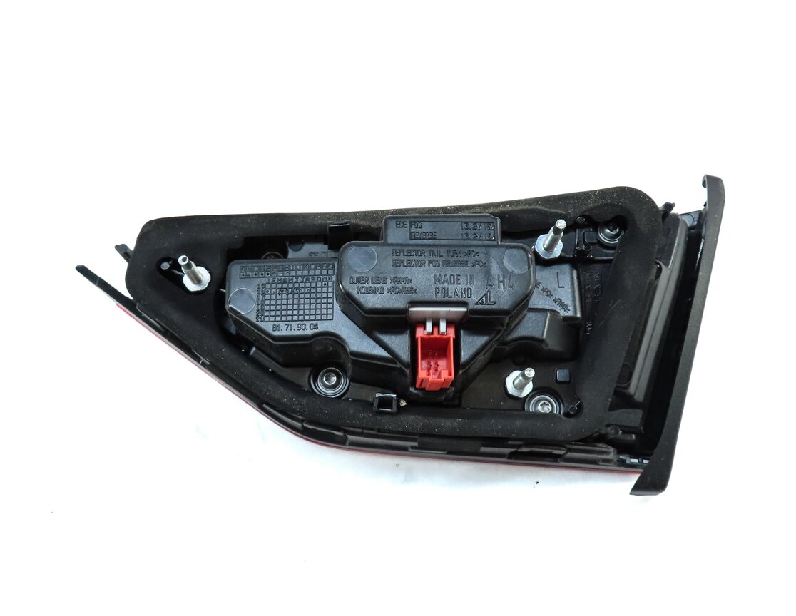Thumbnail 4: 17-19 AUDI A3 S3 RS3 (8V) REAR LEFT INNER LID DYNAMIC LED TAILLIGHT TAIL LIGHT