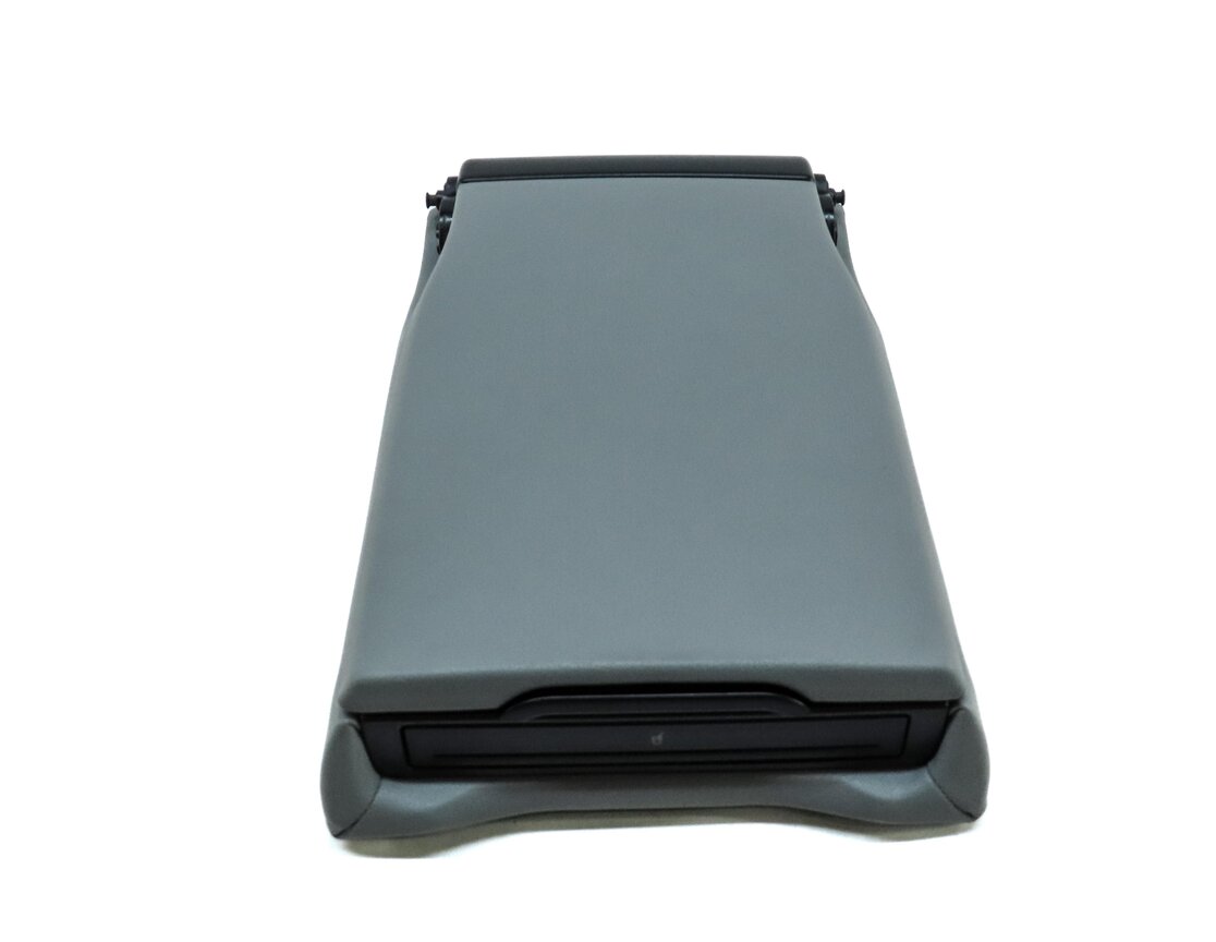 Thumbnail 2: 2017 AUDI A3 (8V) REAR SEAT CENTER FOLD DOWN ARMREST w/ CUPHOLDER (ROCK GRAY)