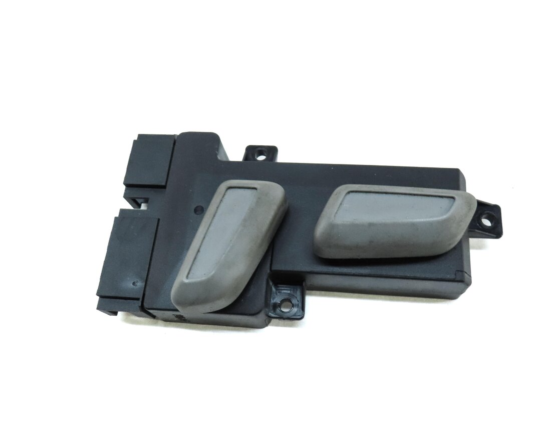 Thumbnail 7: 2017 AUDI A3 (8V) FRONT LEFT DRIVER SEAT ADJUST ADJUSTMENT SWITCH SET 2 (GRAY)