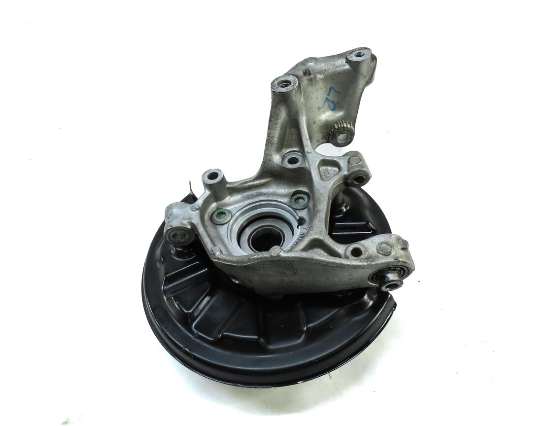 Thumbnail 2: 15-19 VW GOLF / AUDI A3 S3 RS3 (8V) AWD - LEFT REAR SPINDLE KNUCKLE WHEEL HUB