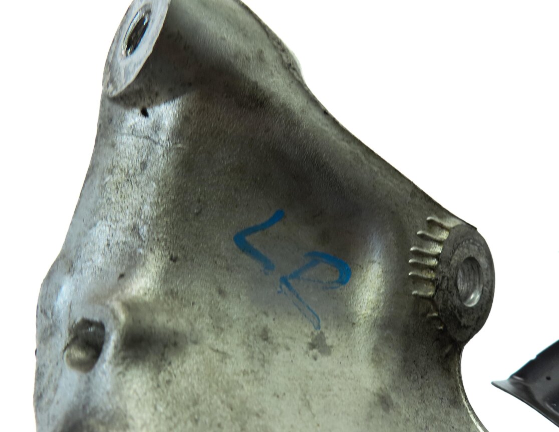 Thumbnail 5: 15-19 VW GOLF / AUDI A3 S3 RS3 (8V) AWD - LEFT REAR SPINDLE KNUCKLE WHEEL HUB