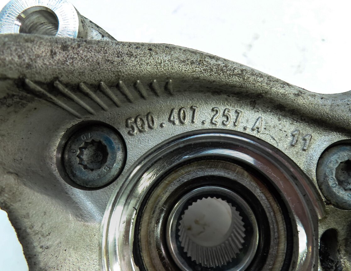 Thumbnail 6: 15-17 VW GOLF GTI AUDI A3 S3 (8V) LEFT FRONT DRIVER SPINDLE KNUCKLE BEARING HUB