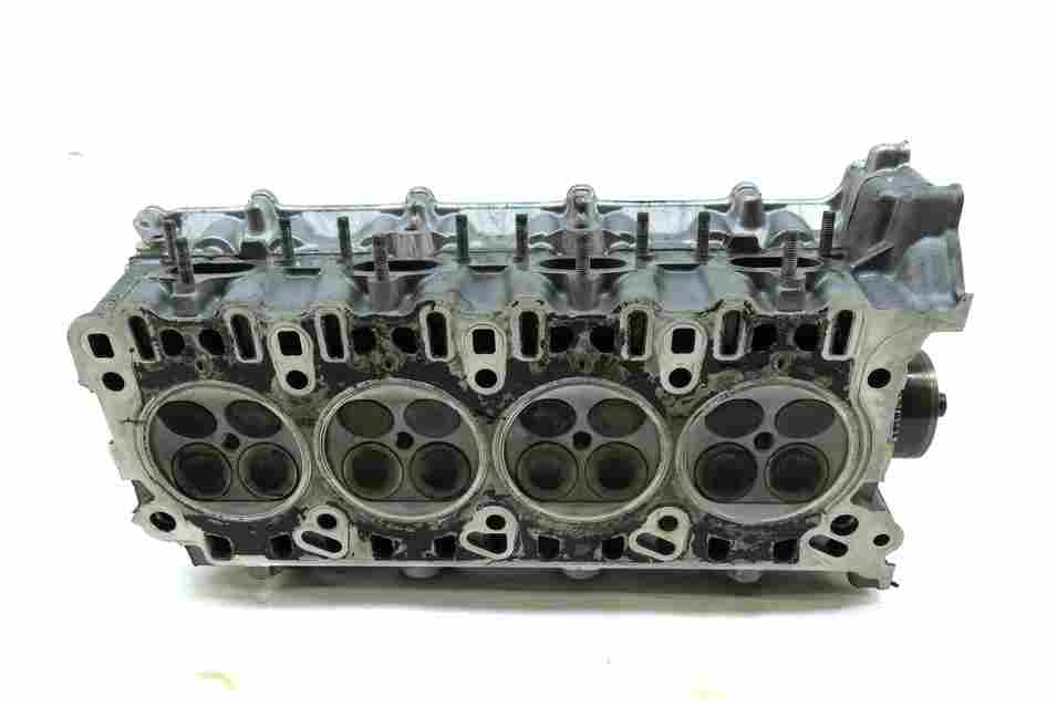 Thumbnail 6: 2003-2006 PORSCHE CAYENNE (955) 4.5L V8 ENGINE - RIGHT CYLINDER HEAD (NON TURBO)